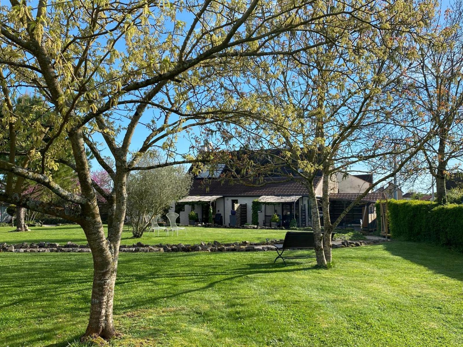 Appartement Les Barongères à Farges-les-Chalon Extérieur photo